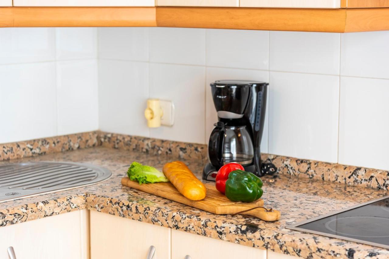17 Los Cristianos Central By The Beach ,Wifi Arona  Zewnętrze zdjęcie